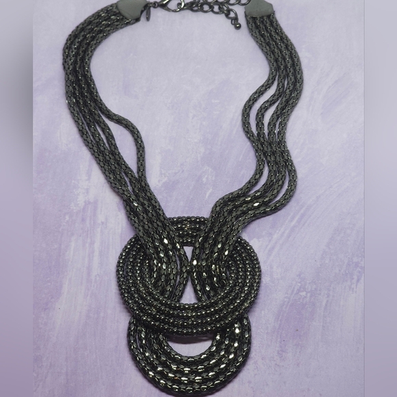 Express Signed Gunmetal Chain Mesh Knot Runway Statement Necklace - Picture 2 of 9